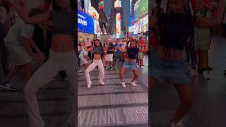 ROCK YO HIPS!!😍🔥 #viral