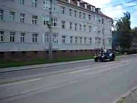 Lanz Bulldog in voller Fahrt!