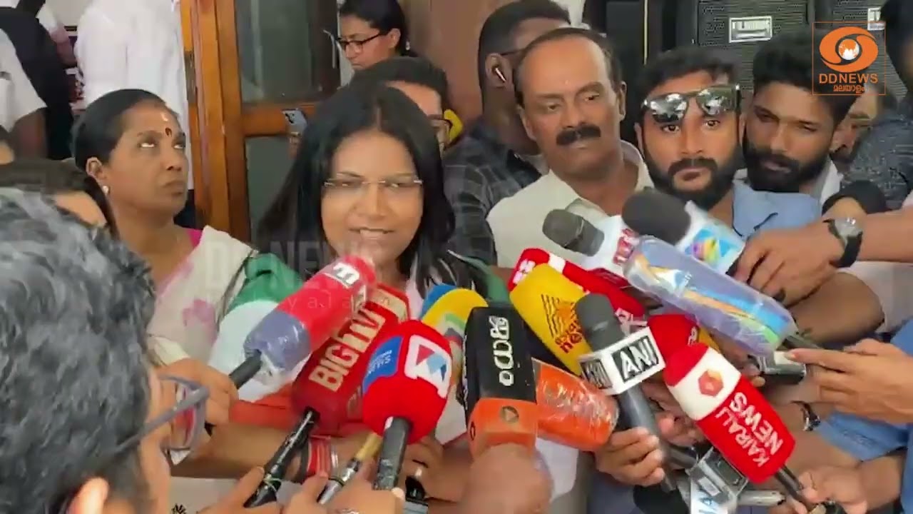 അടൂർ പ്രകാശ് പറഞ്ഞ കാര്യങ്ങൾ തള്ളിക്കളയാനാവില്ല: ക?