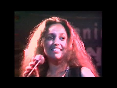 TONI DODD sings “Two More Bottles of Wine” at the Palomino - May 30, 1995 - Ronnie Mack’s Barn Dance