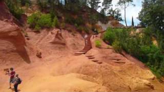 preview picture of video 'Roussillon P1090434'