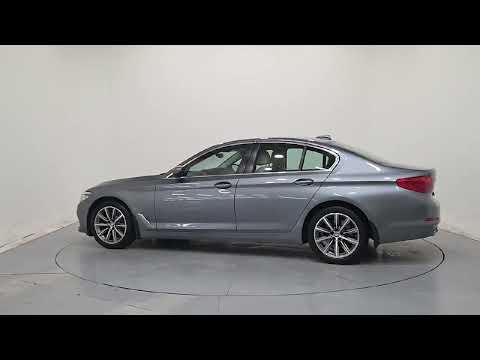 BMW 5-Series 520d SE Saloon - Image 2
