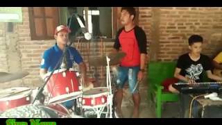 Download lagu Nisya Pantura Saat Latihan -MUSKURANE-suaranya sangat merdu mp3