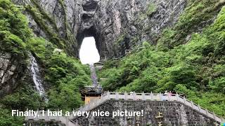preview picture of video 'Tham quan Núi Thiên Môn | Tianmen Mountain | Trung Quốc'