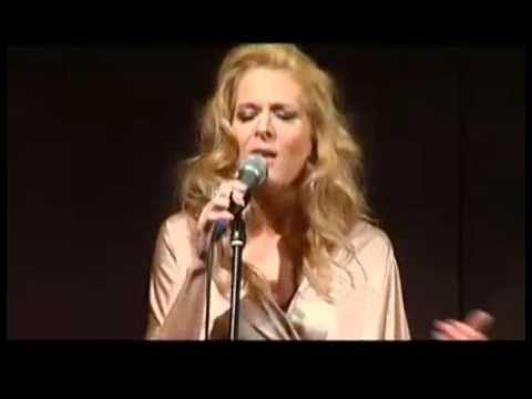 Eurovision 2011 Hungary -  Kati Wolf - Szerelem, Miért Múlsz