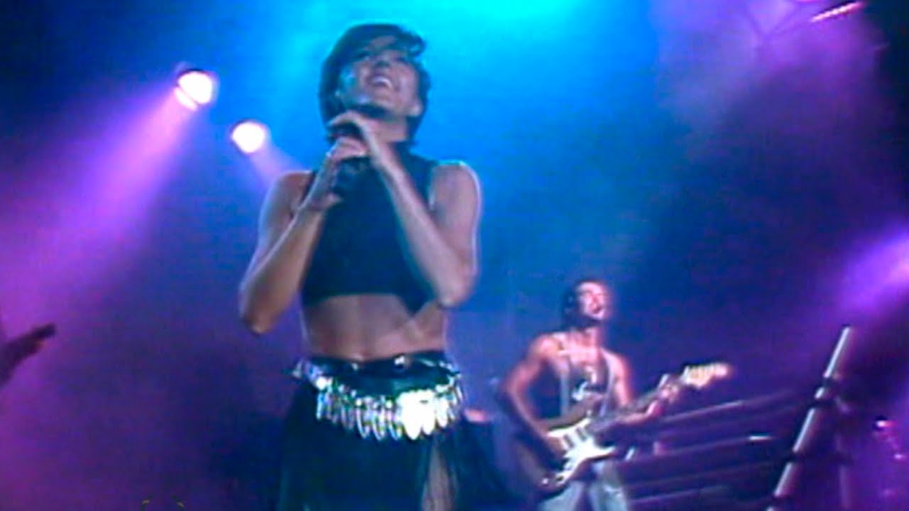 Mecano - Un año más (Live'88)