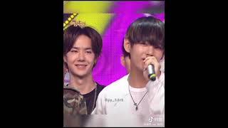 Download lagu Wangyibo and BTS Kim Taehyung ( V ) on same stage #wangyibo #KimTaehyung #王一博 #BTSV  #BTS 🥰 mp3