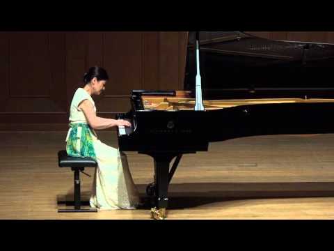 音楽学科 山田耕筰作品集 スクリャービンに捧ぐる曲 より “夜の詩曲” ～ からたちの花  長谷川美穂子 ピアノ