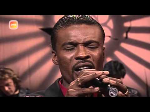 Cor Bakker ontvangt (afl.1) - Frits Lambrechts & Humphrey Campbell