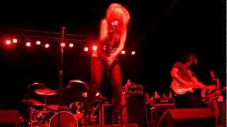 The Nearly Deads - Never Look Back Live
