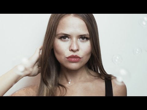 Bankewitz feat. Wanja Janeva - Push It. Shake It. Feel It. (Official Video)