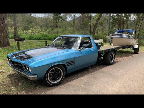 Holden Hq One Tonner Highway Drive-by