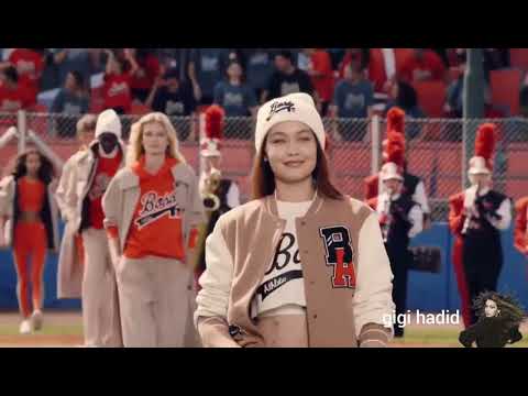 GIGI HADID || SPRING SUMMER SHOW 2022