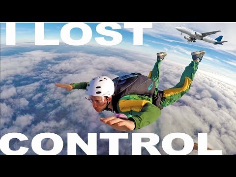 MY FIRST SOLO SKYDIVE (13,000 FT FREE FALL)