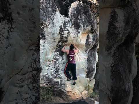 Mãos ao alto, V2. Cocalzinho de Goiás