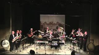 Take Five Woodshoes - Brass Band Berlin