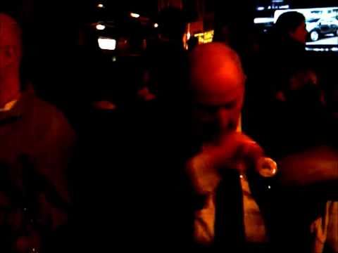 MAC, 84 still doin' the Tutti Frutti: One-handed air drums