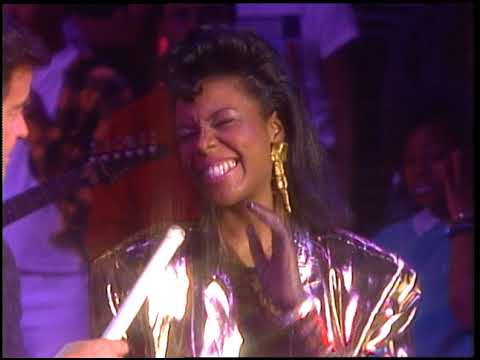 American Bandstand 1985- Interview Rene and Angela