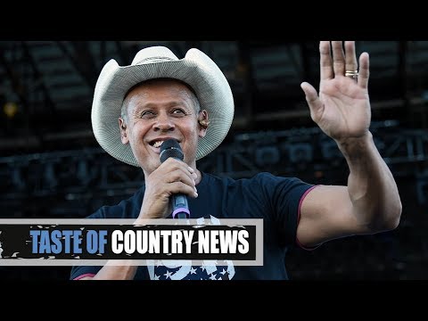 Neal McCoy's "Take a Knee ... My Ass" Trolled on Twitter