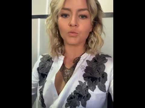 Instagram Angelique Boyer