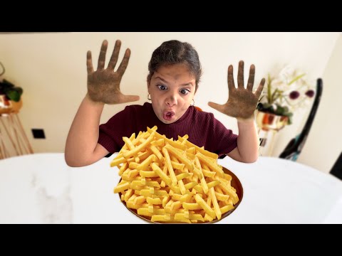 Always wash your hands before eating 👍￼ watch your hands