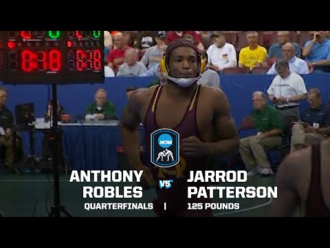 Anthony Robles vs. Jarrod Patterson: 2011 NCAA wrestling quarterfinals (125 lbs.)