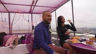 Видео предложения руки и сердца во время свидания на крыше