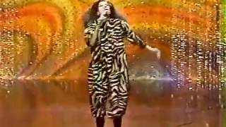 DIANA ROSS  Why Do Folls Fall In Love- Tonight Show