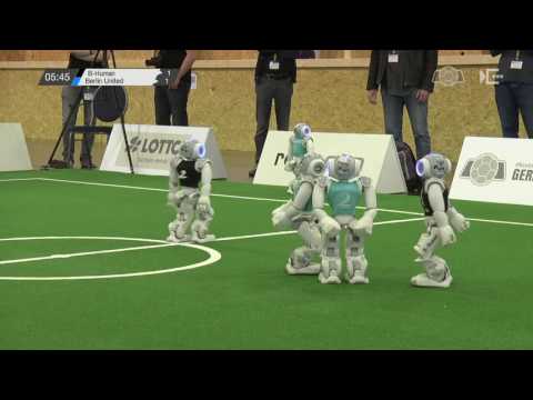 SPL: B-Human – Berlin United (Semifinal) [RoboCup German Open 2017]