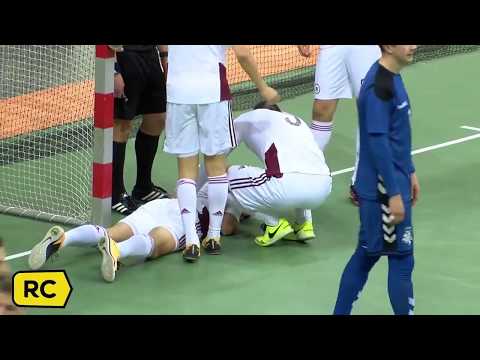 Futsal player got injuerd while scoring goal