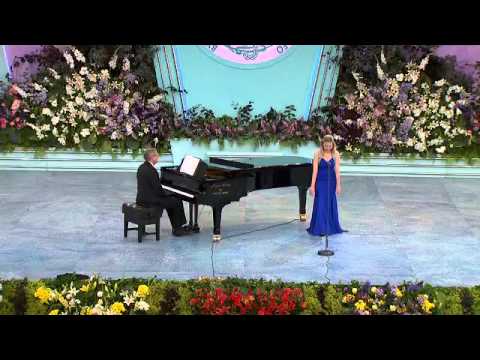 Virginia Mims - International Voice of the Future competition - 2014