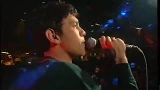 Shed Seven - &quot;Casino Girl&quot; [Live on SFTW, 1994]