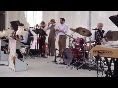 9:20 Special by The Kalishnikovs