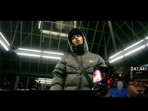 Baka Prase Reakcija Na Seksi - Triple Black