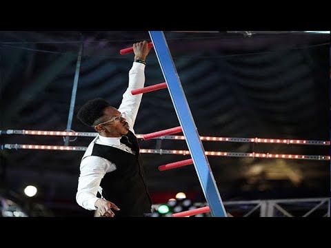 Donovan Metoyer Pulls out the 360 at the American Ninja Warrior 12 Semi-Finals