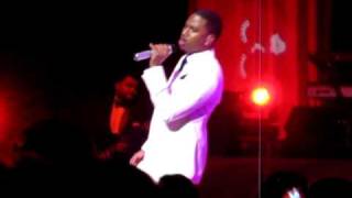 Trey Songz -  Red Lipstick