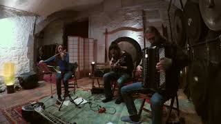 Contes et Rondes (World Music)