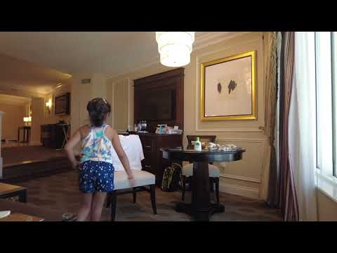 Venetian room Pia fun