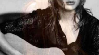 Lisa Ekdahl***Skäl att vara motvals