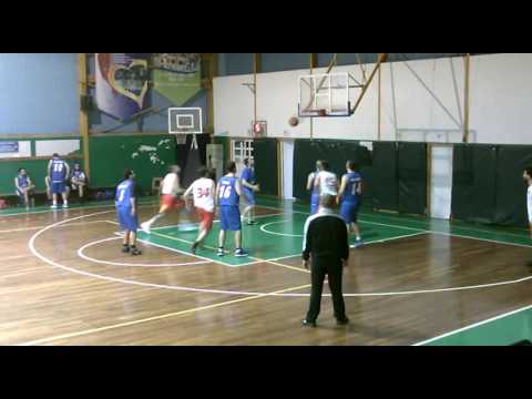 The Saints Vs Ρούκουνες