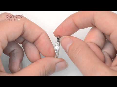 FT25 72 - Lauren 18K White Gold 3 Stone 0.50ct Diamond Ring