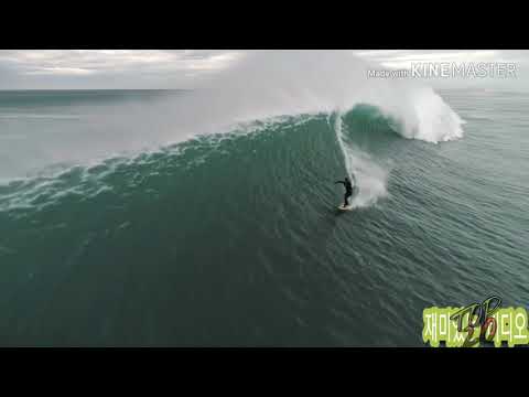 Surfing benjamin sanchis