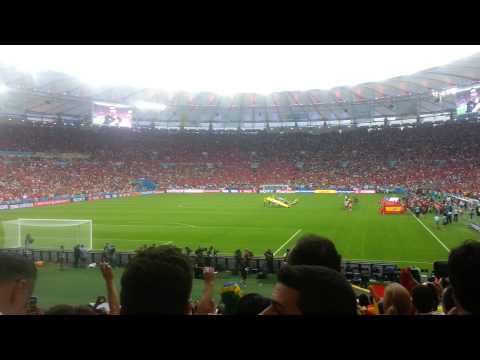 Chile fans sing National Anthem against Spain WC 2014