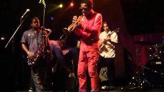 RH Factor - I&#39;ll Stay - Live La Villette Jazz Festival - Paris, Cabaret Sauvage- 090911.MP4
