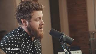 Matt Lang - 'She Don’t Love You' (Eric Paslay Cover) LIVE at SiriusXM