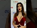 Kriti Sanon Describing Film Fare Award In One Word Kritisanon Kritisanonhot Interview Viral