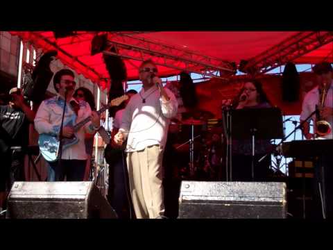 Little Joe sings with Mike Torres III & The Grooveland Chicano Band-San Antonio,TX3/16/13FanFair