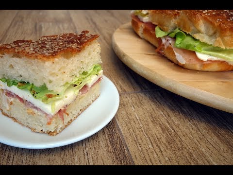 focaccia tramezzino con semi di sesamo - videoricetta