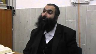 האם מותר לאדם שהתפלל ערבית להצטרף למניין מנחה