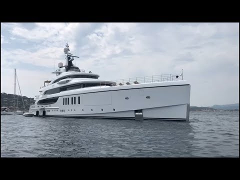 Brand new Benetti Metis yacht